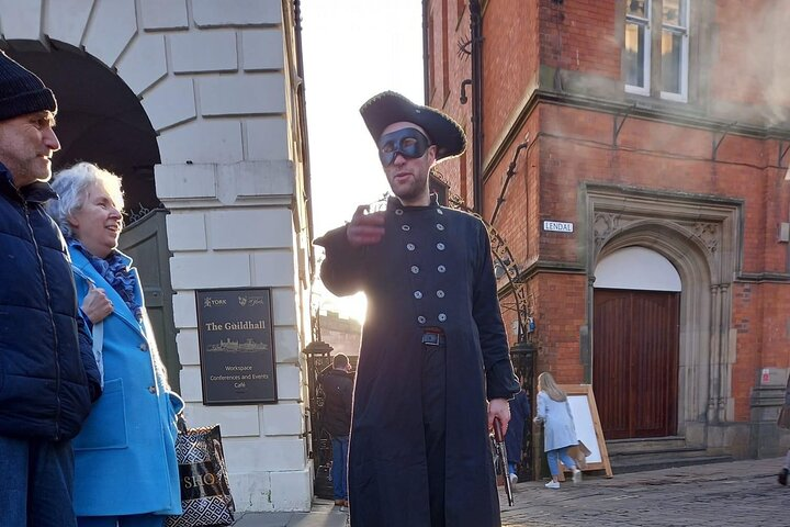 York’s Creepy Crawl - Photo 1 of 5